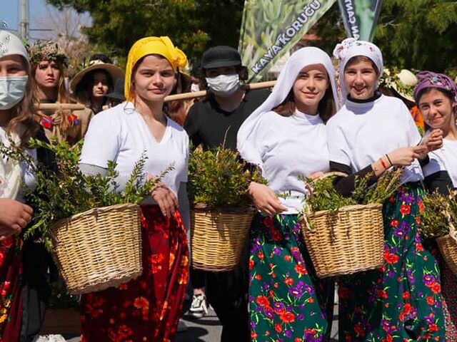 Alaçatı Ot Festivali Turu / Günübirlik