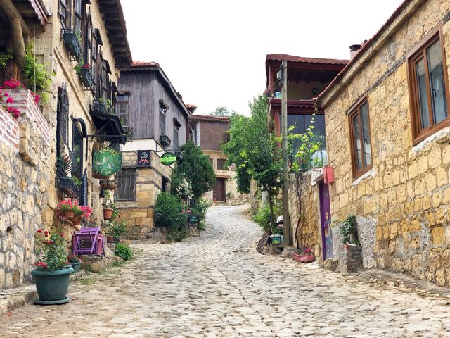 Kurban Bayramı Özel ! Ayvalık Cunda Sarımsaklı Plajı Kazdağları Assos Turu