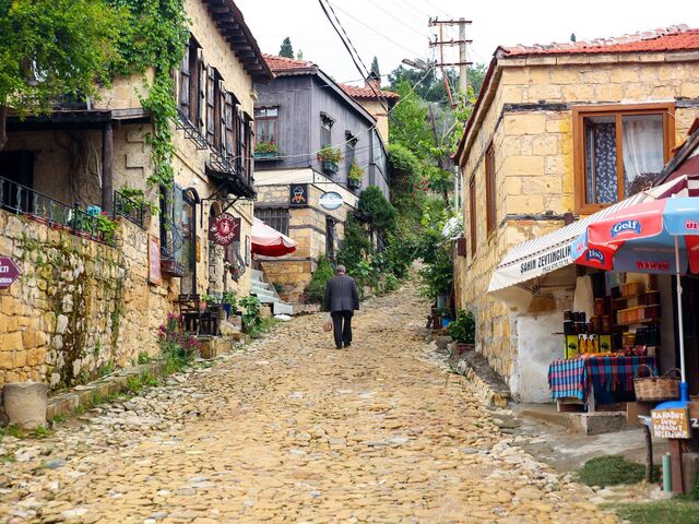 Kazdağları Assos Bozcaada Turu ( 1 Gece Konaklamalı )